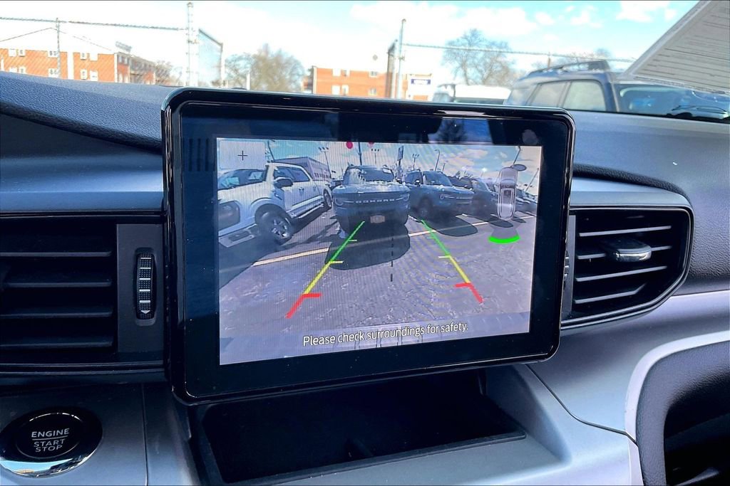Certified 2022 Ford Explorer XLT w/ Class IV Trailer Tow Package image 19