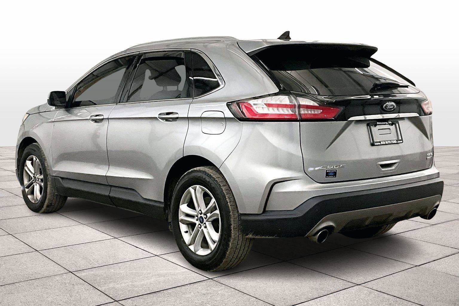 Certified 2020 Ford Edge SEL w/ Convenience Package image 4
