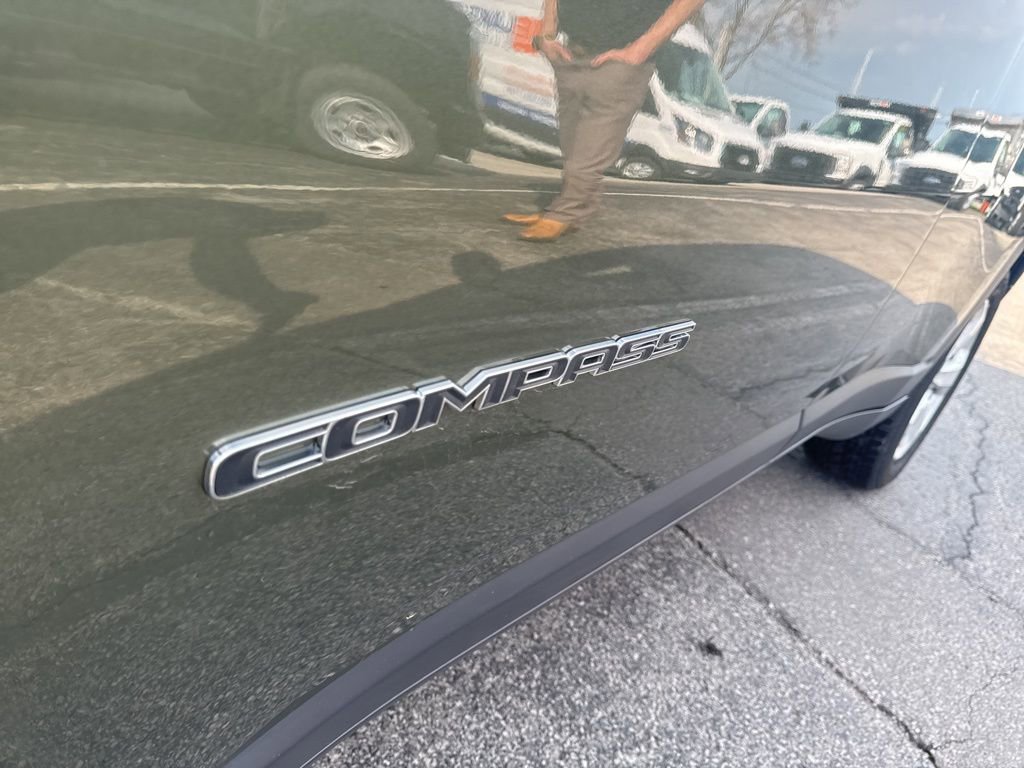 Used 2019 Jeep Compass Latitude w/ Cold Weather Group image 42