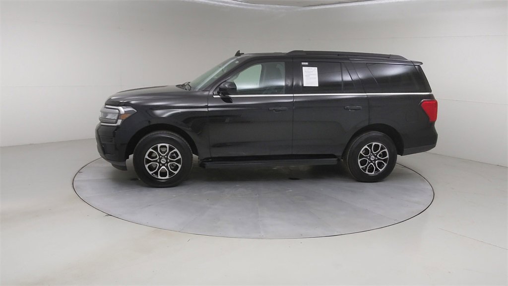 Certified 2024 Ford Expedition XLT image 20