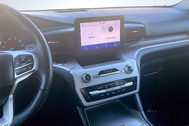 Certified 2024 Ford Explorer XLT image 8