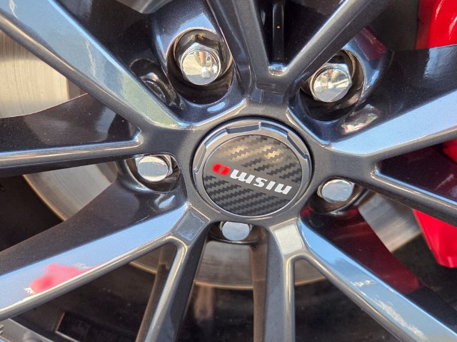 Used 2024 Nissan Z Performance w/ Floor Mat Package RWD image 14