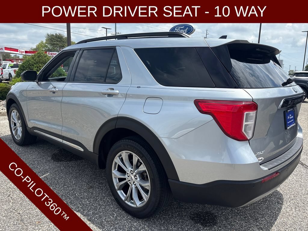 Certified 2022 Ford Explorer XLT w/ Equipment Group 202A AWD/4WD image 31