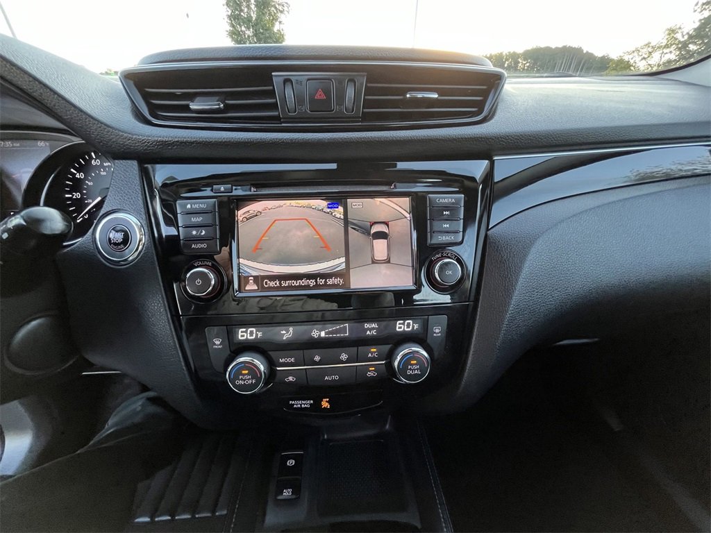 Used 2019 Nissan Rogue Sport SL w/ Premium Package image 14