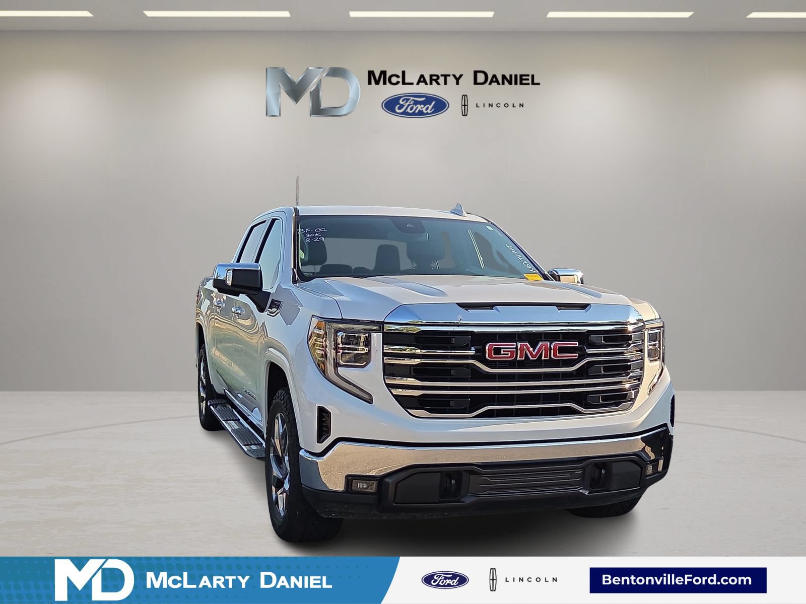 Used 2022 GMC Sierra 1500 SLT w/ SLT Convenience Package