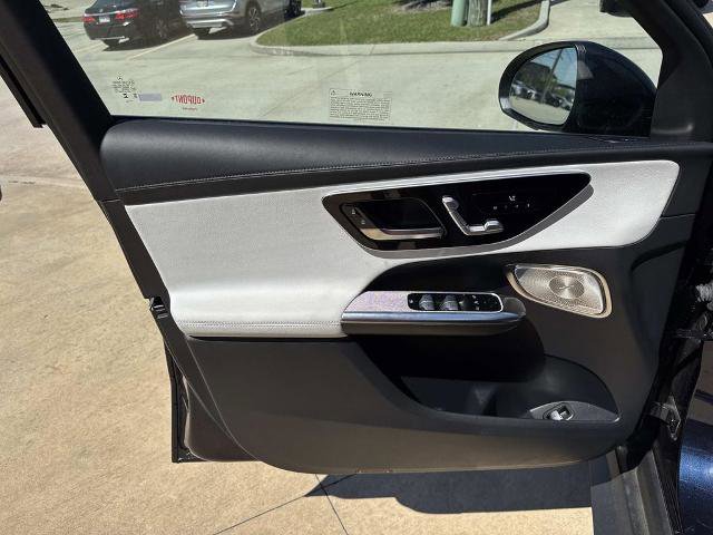 Used 2023 Mercedes-Benz GLC 300 image 21