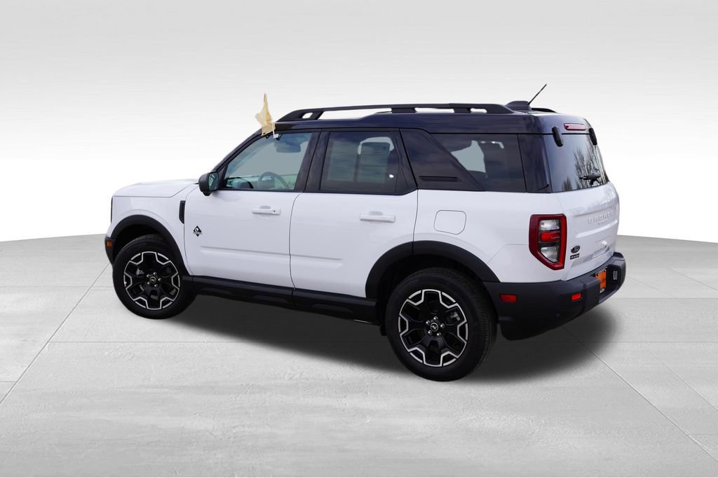 Certified 2025 Ford Bronco Sport Outer Banks w/ Outer Banks Tech Package+ image 5