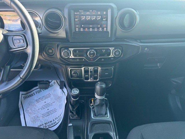 Used 2022 Jeep Gladiator Sport AWD/4WD image 19