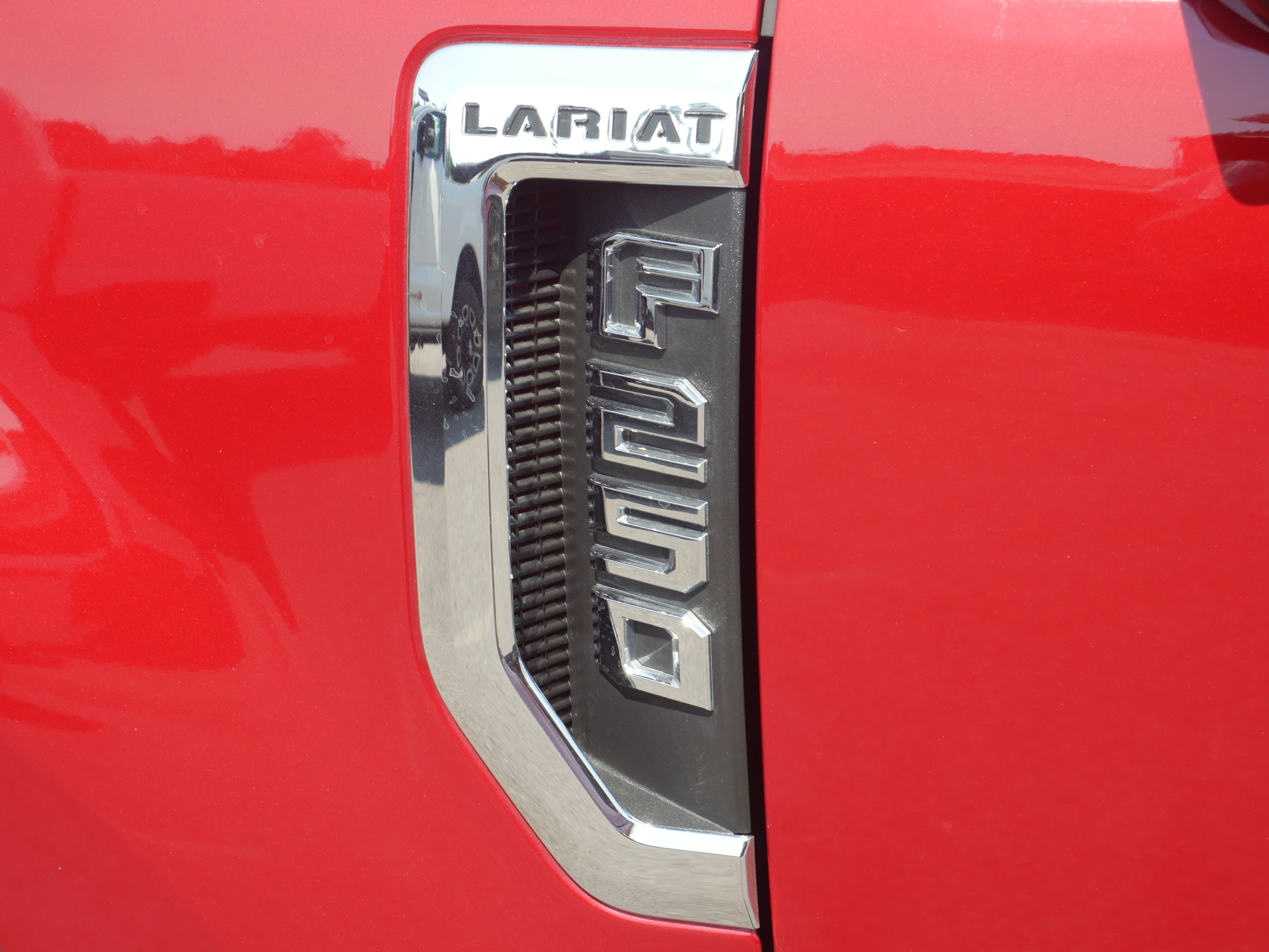 Certified 2022 Ford F250 Lariat w/ Chrome Package AWD/4WD image 20