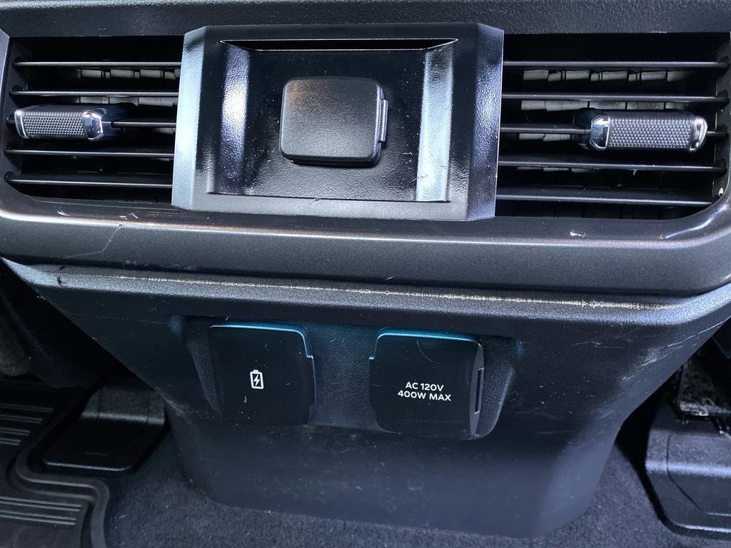 Certified 2023 Ford F150 XLT w/ Equipment Group 302A High image 45