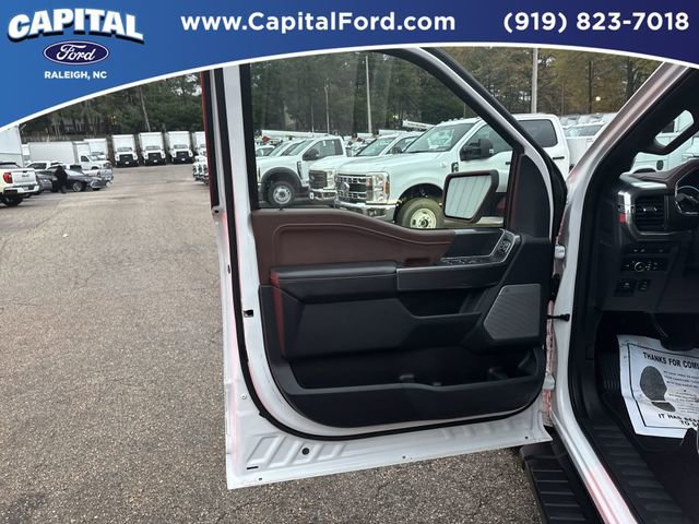 Certified 2022 Ford F150 Lariat w/ Equipment Group 502A High image 19