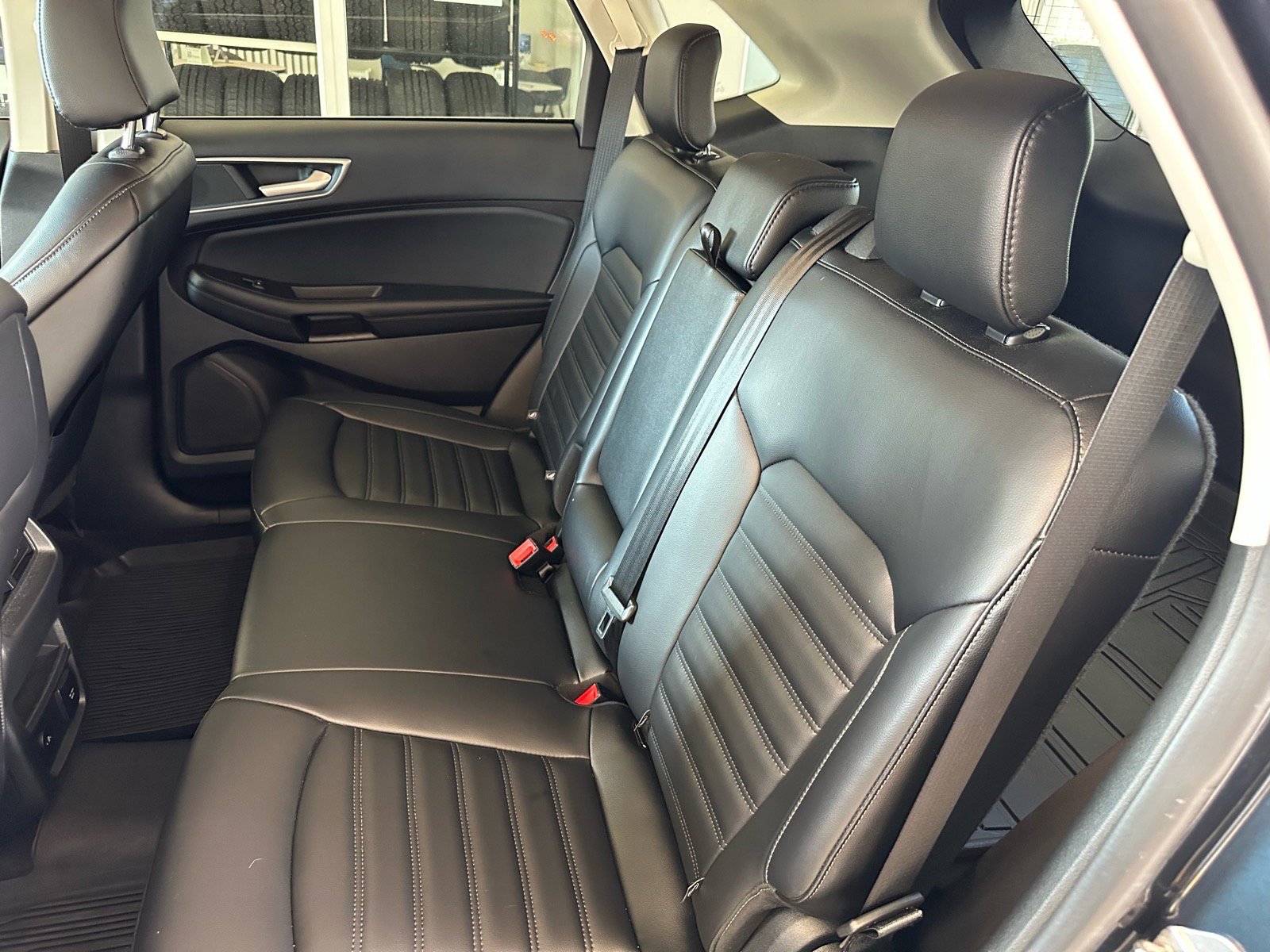 Certified 2024 Ford Edge SEL w/ Convenience Package AWD/4WD image 23