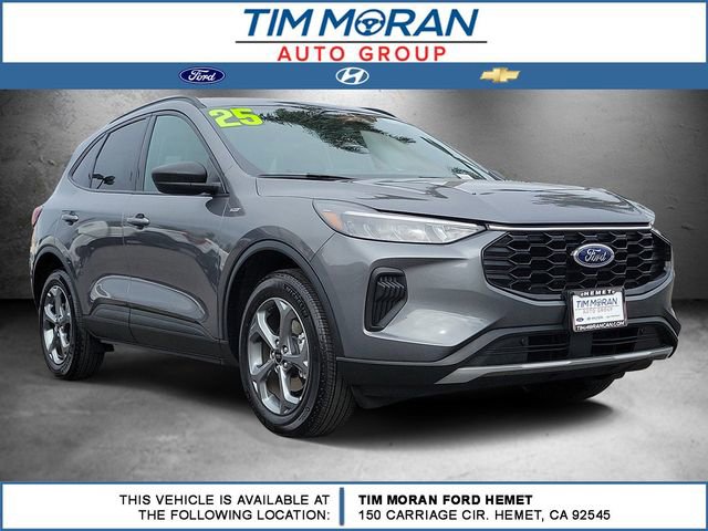 Certified 2025 Ford Escape ST-Line image 1