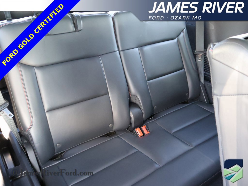 Certified 2025 Ford Explorer ST-Line w/ ST-Line Street Pack image 13