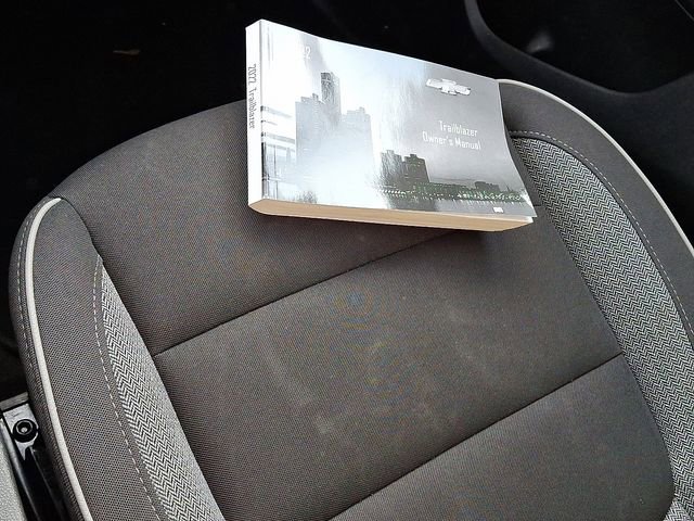 Used 2022 Chevrolet TrailBlazer LT w/ Convenience Package image 27