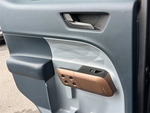 Certified 2022 Ford Maverick Lariat image 18