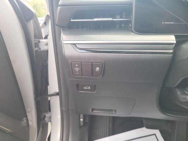 Used 2025 Kia K5 GT FWD image 17