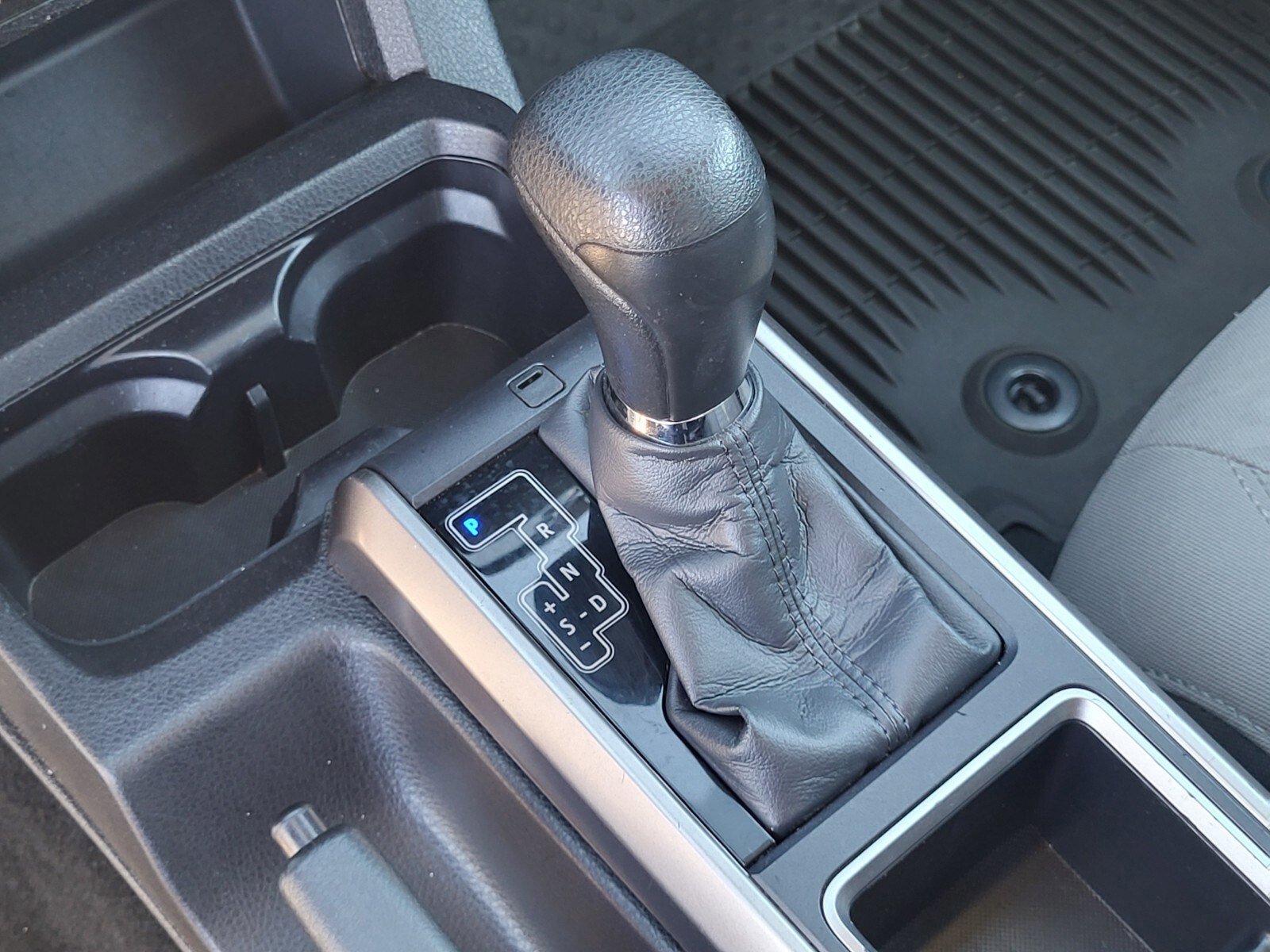 Used 2023 Toyota Tacoma SR5 image 25