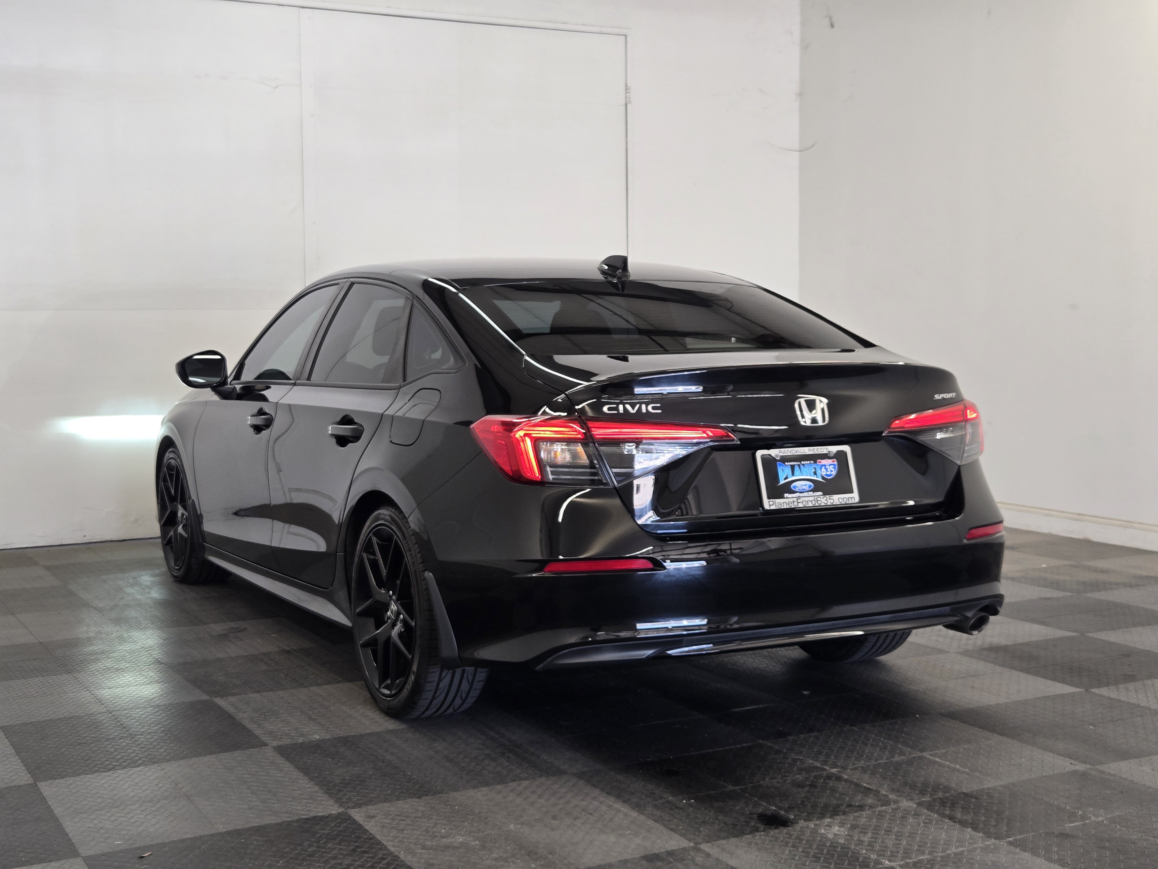 Used 2023 Honda Civic Sport image 5