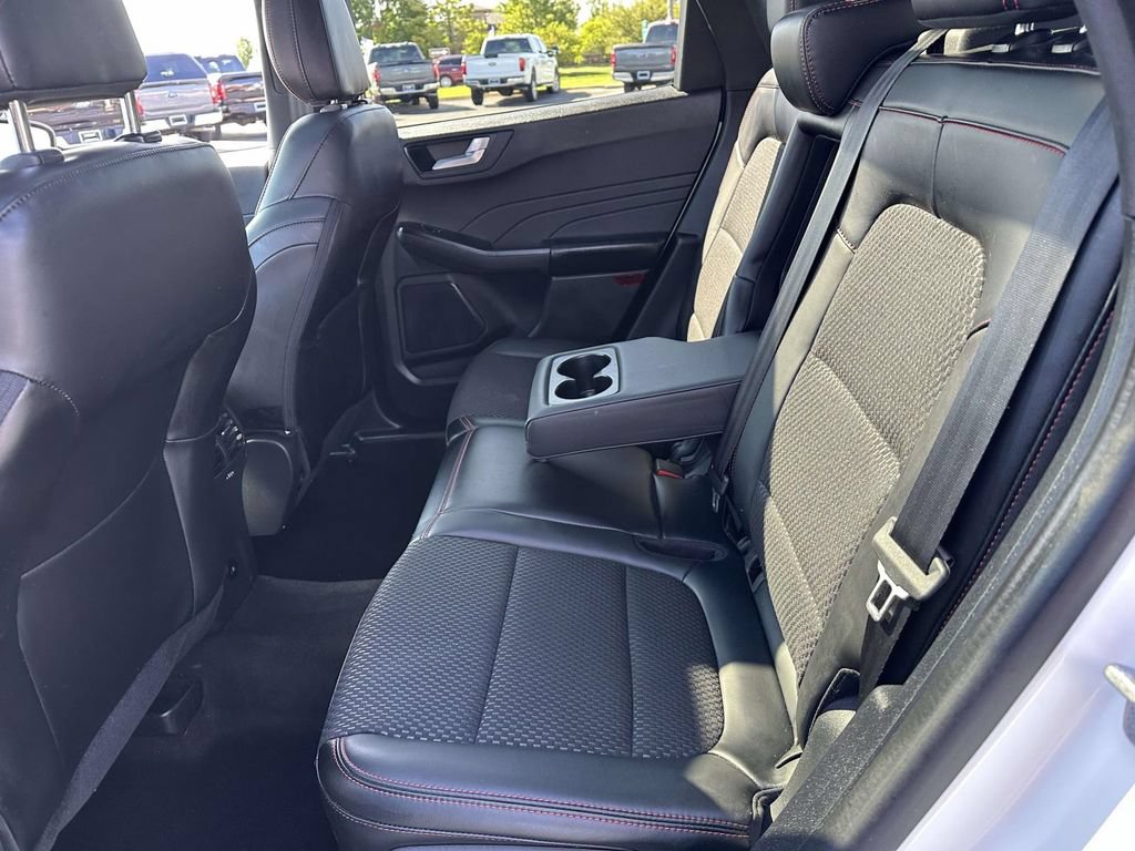 Certified 2024 Ford Escape ST-Line w/ Tech Pack #1 AWD/4WD image 13
