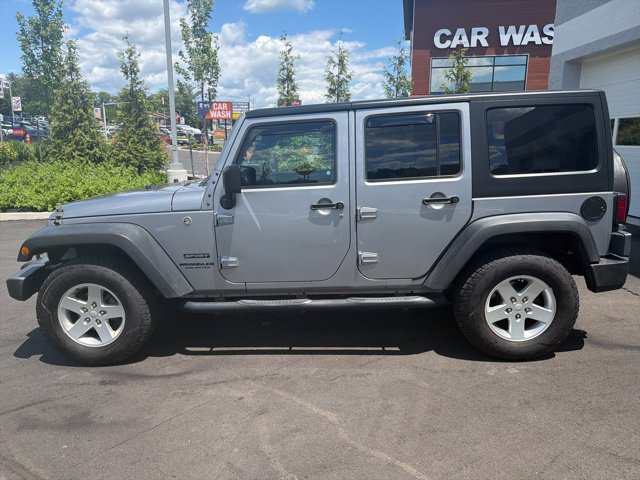 Used 2017 Jeep Wrangler Unlimited Sport w/ Quick Order Package 24S AWD/4WD image 3
