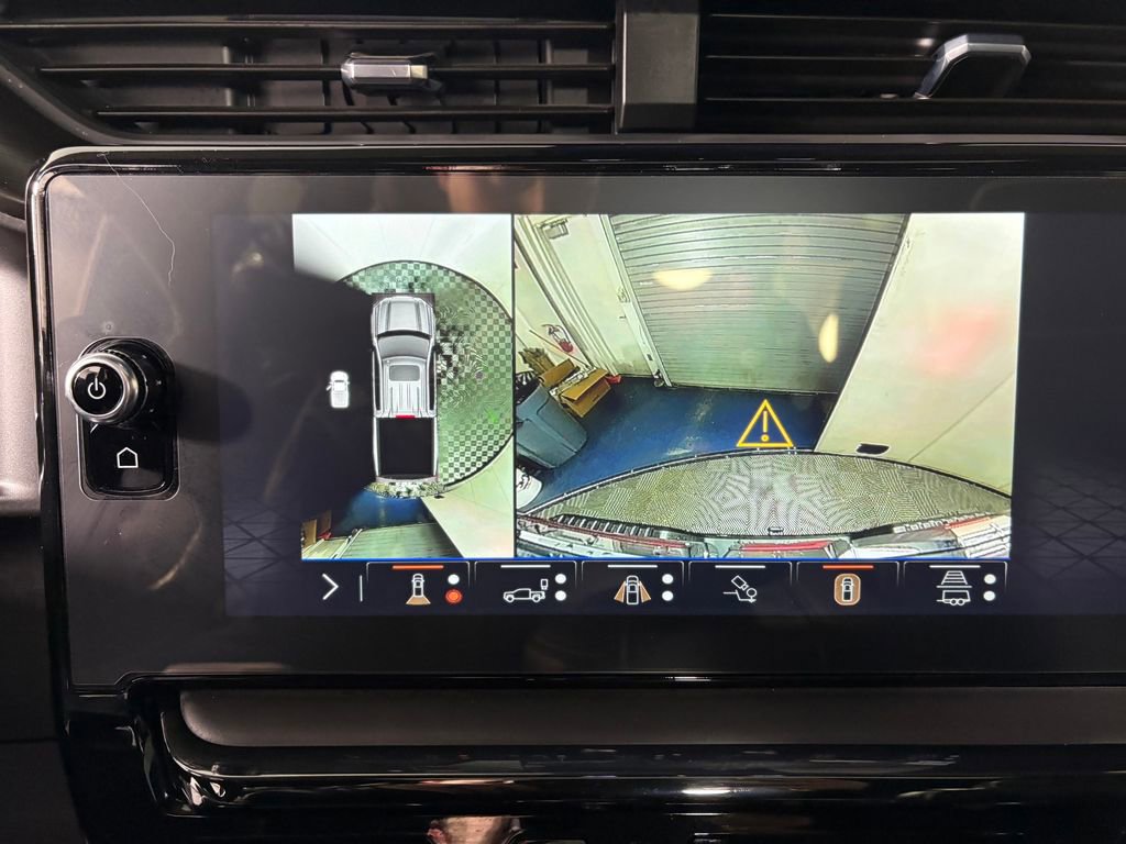 Used 2026 GMC Sierra 1500 AT4X AWD/4WD image 19