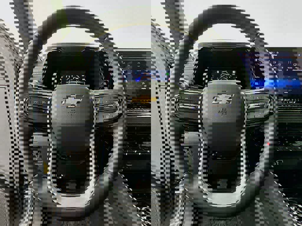 Used 2023 Chevrolet Colorado LT w/ LT Convenience Package II image 16