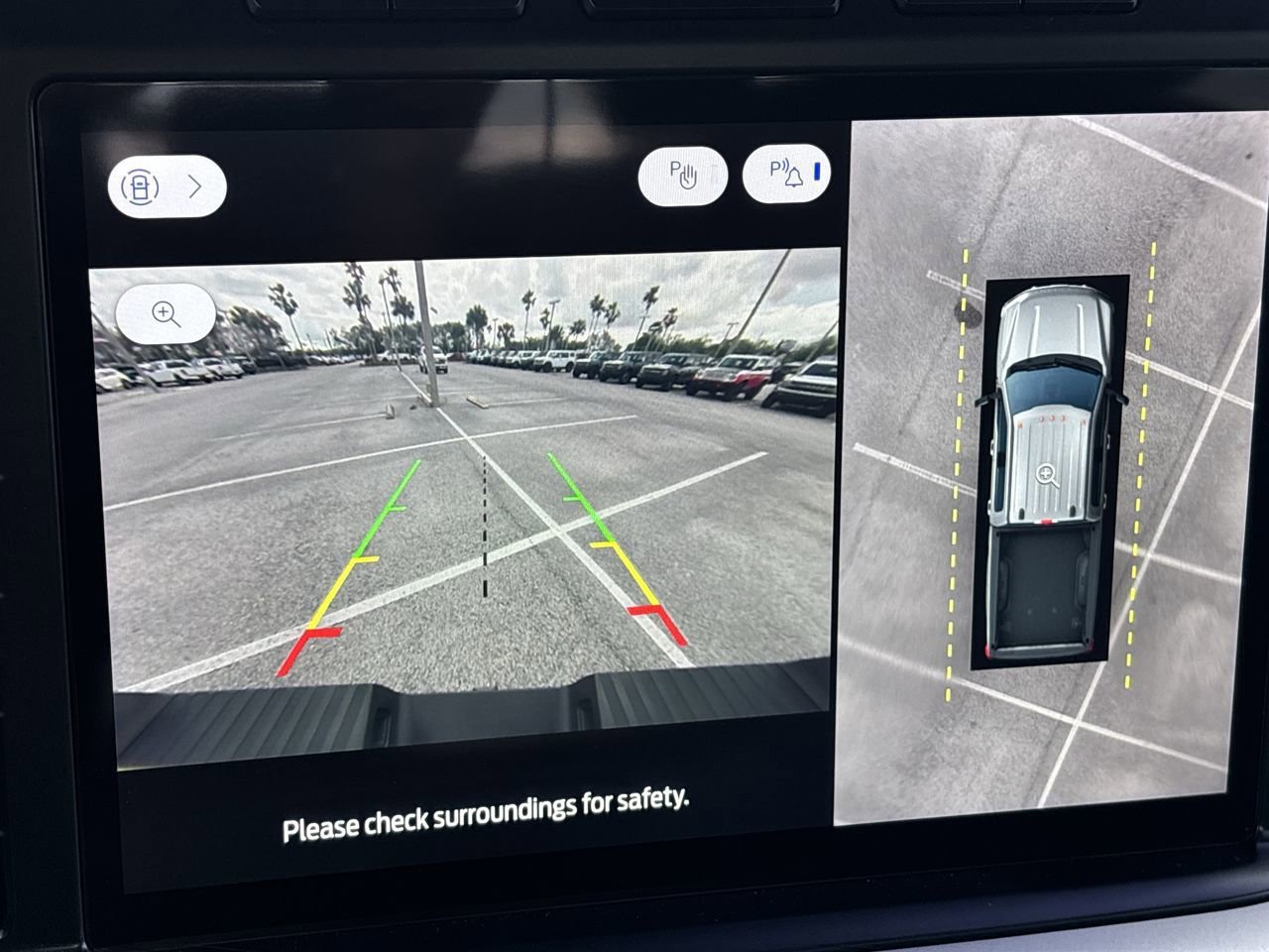 Certified 2023 Ford F250 XLT w/ XLT Premium Package image 32