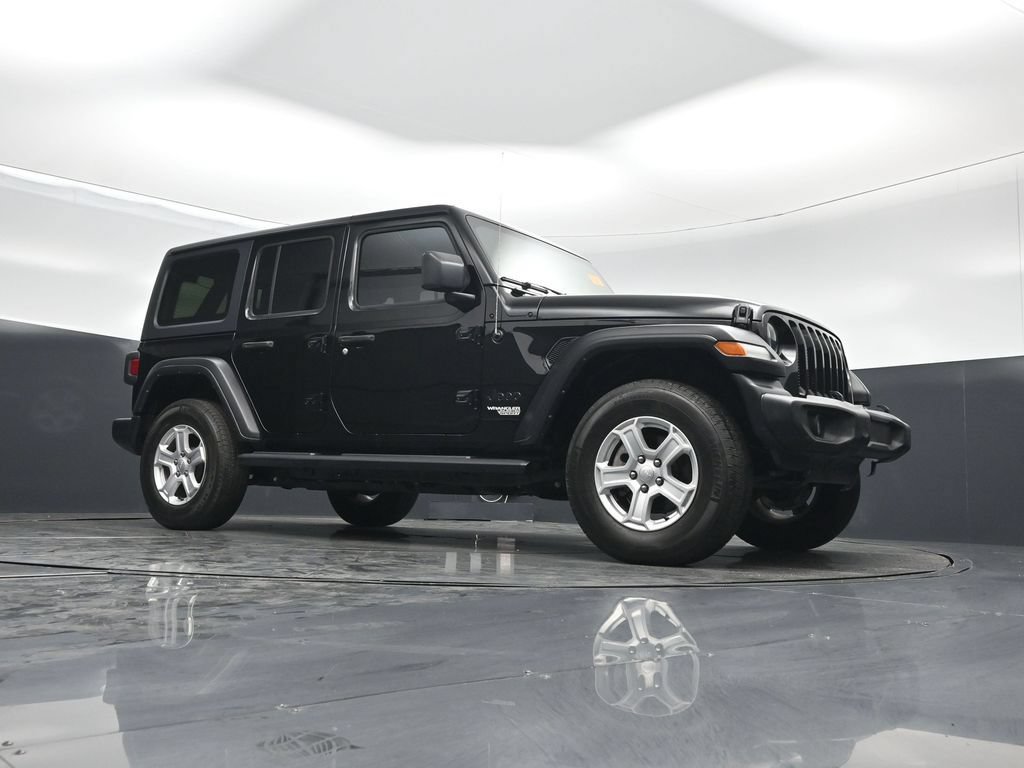 Used 2021 Jeep Wrangler Unlimited Sport AWD/4WD image 4