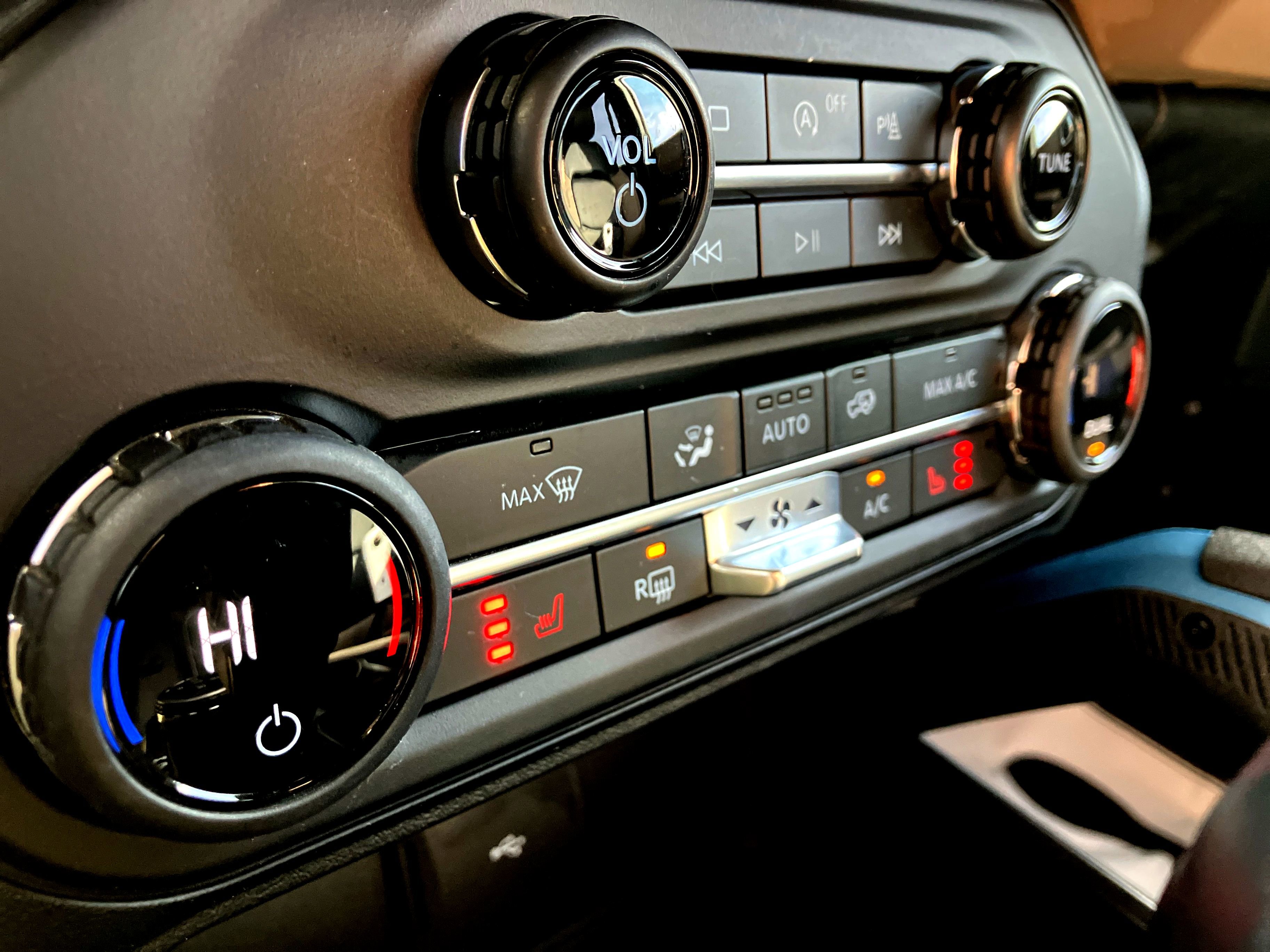 Certified 2023 Ford Bronco Wildtrak image 23