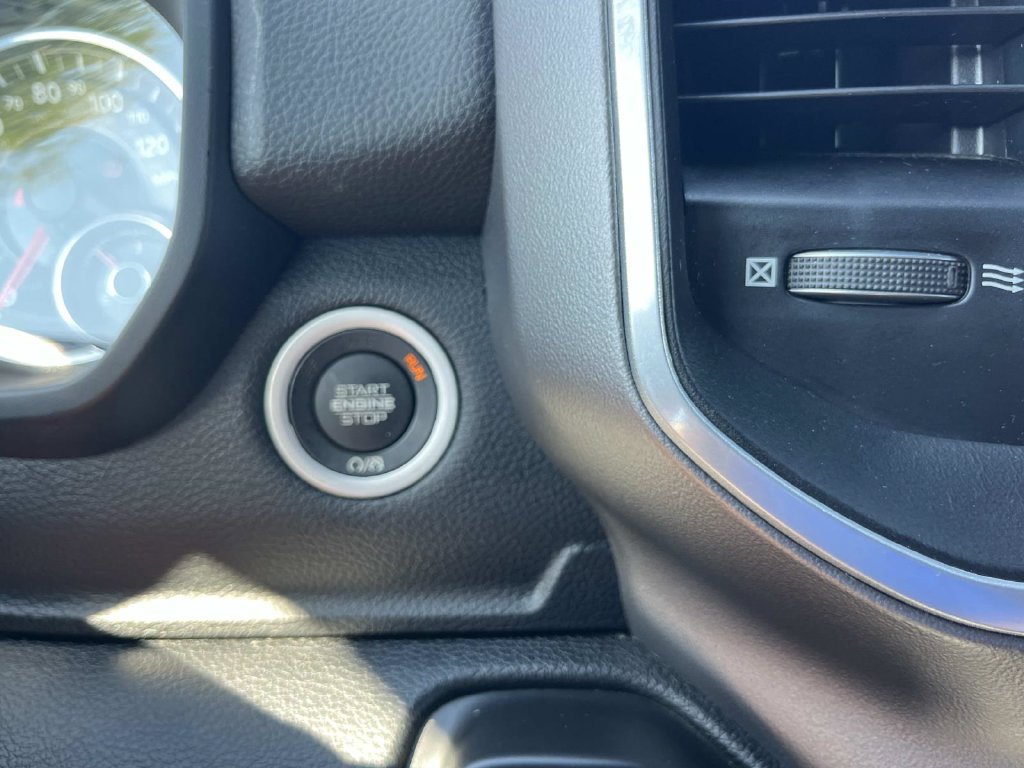 Used 2022 RAM 1500 Big Horn RWD image 40
