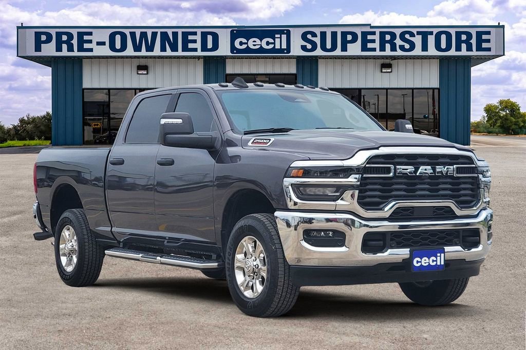 Used 2025 RAM 2500 Lone Star AWD/4WD image 1