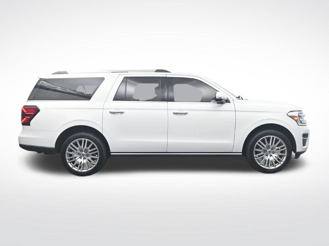 Certified 2023 Ford Expedition Max Limited RWD image 4