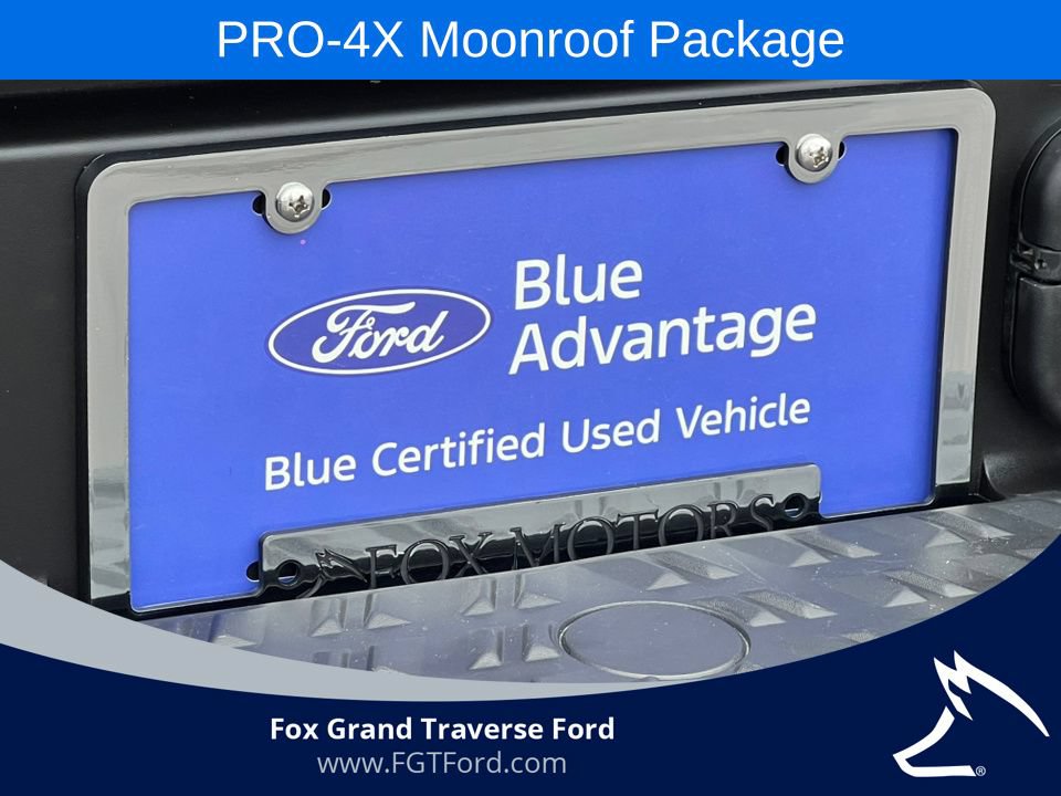 Used 2022 Nissan Titan PRO-4X w/ Pro-4x Convenience Package AWD/4WD image 48