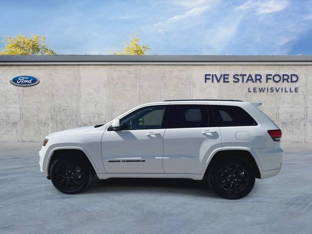 Used 2022 Jeep Grand Cherokee Laredo X AWD/4WD image 5