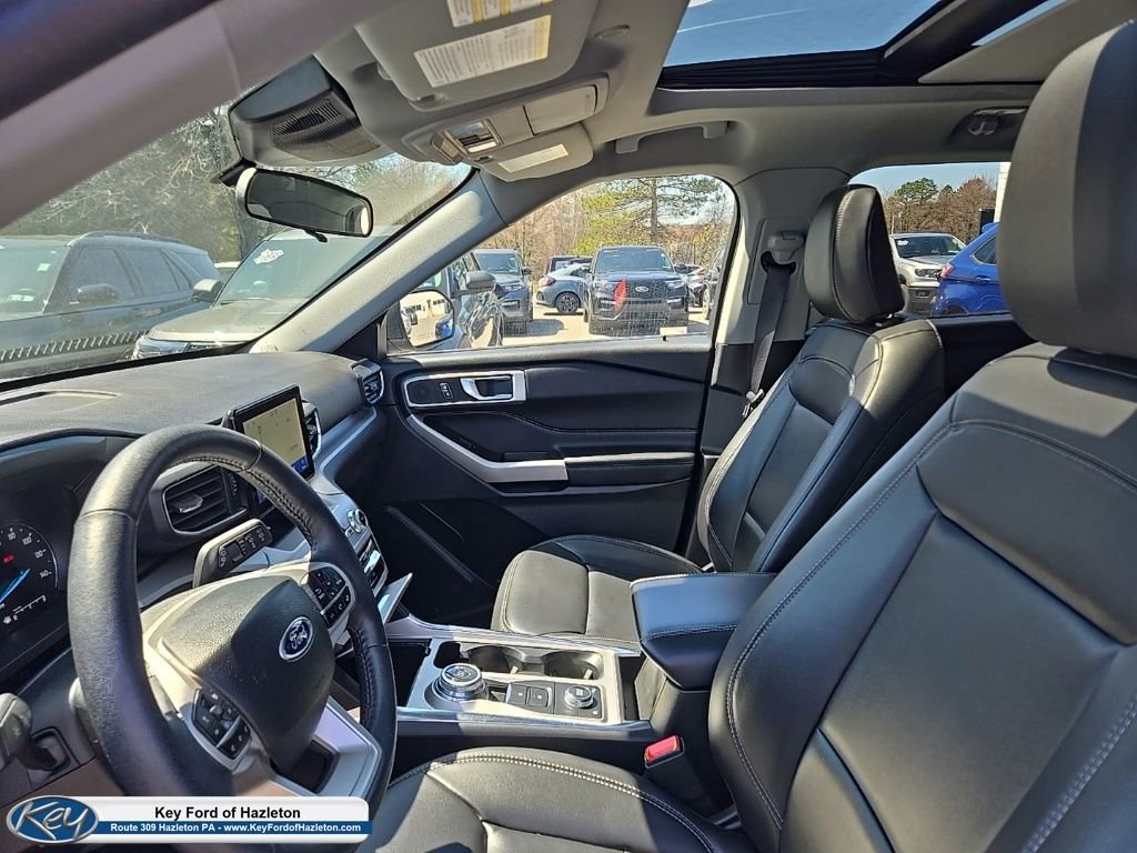 Certified 2023 Ford Explorer XLT w/ Equipment Group 202A AWD/4WD image 49