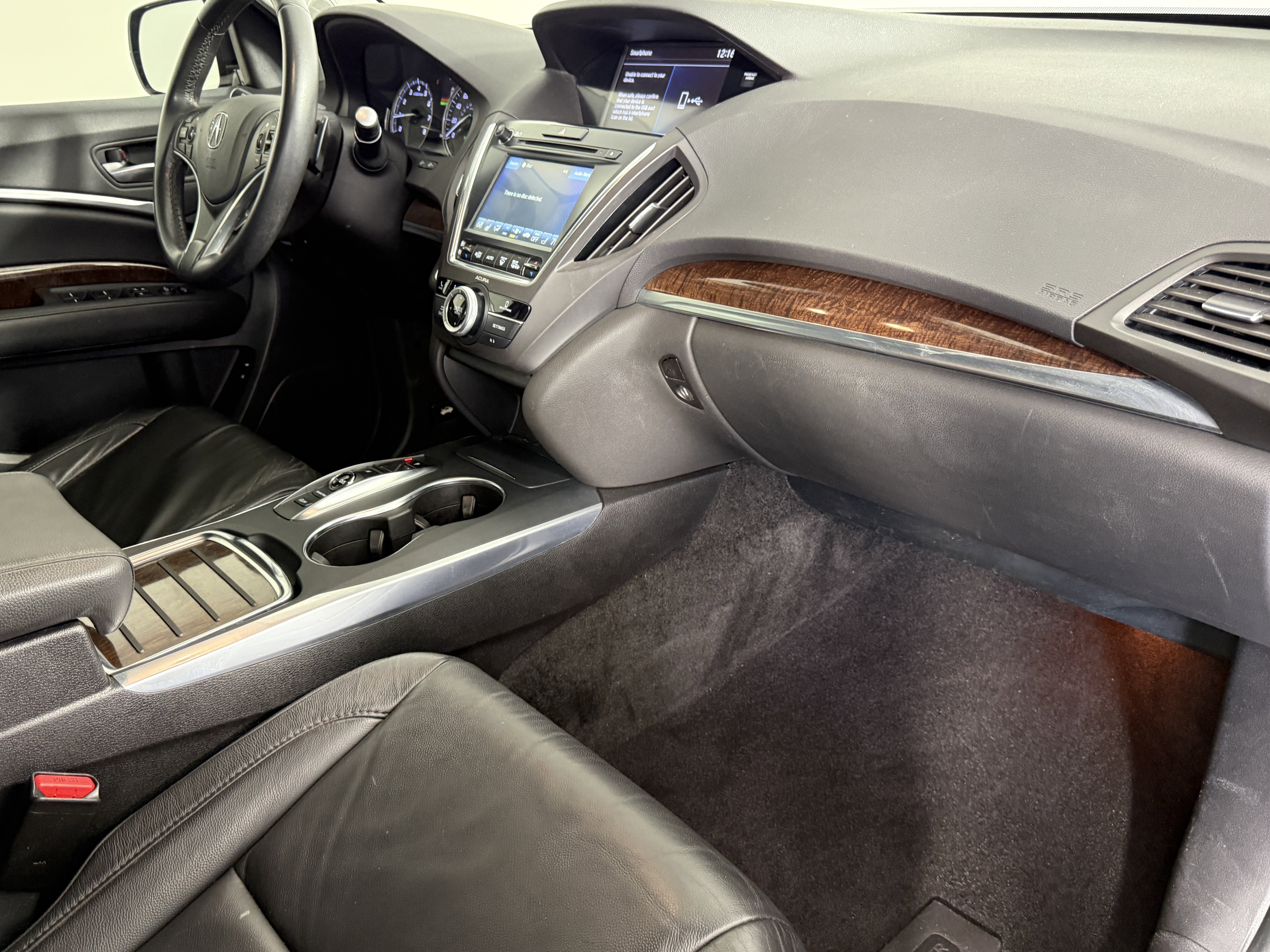Used 2020 Acura MDX FWD image 11