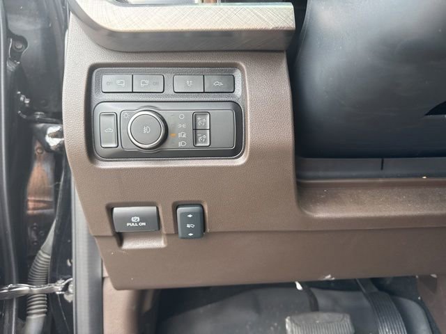 Certified 2024 Ford F250 King Ranch AWD/4WD image 15