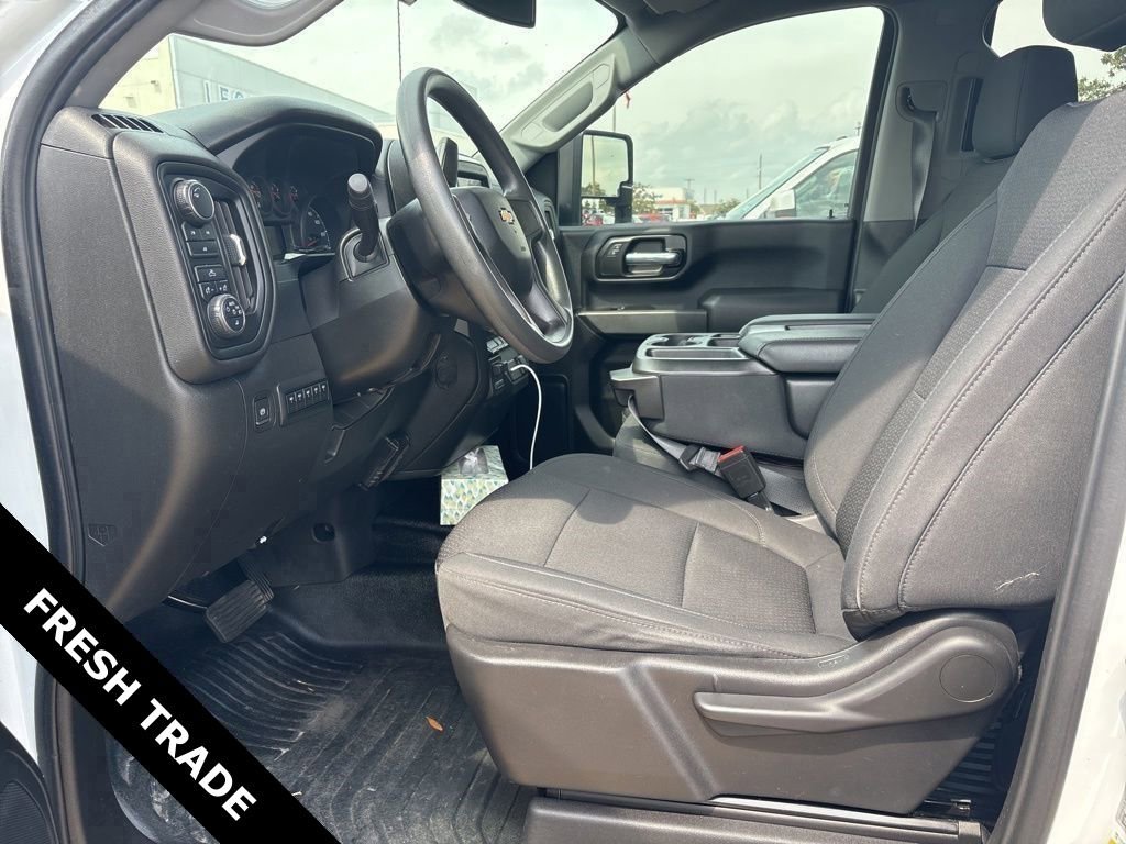 Used 2021 Chevrolet Silverado 2500 W/T w/ Gooseneck/5TH Wheel Package AWD/4WD image 5