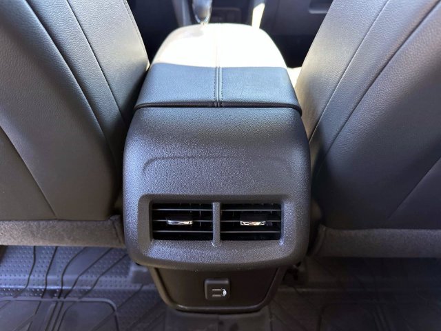 Used 2024 Chevrolet Equinox Premier w/ LPO, Floor Liner Package FWD image 9