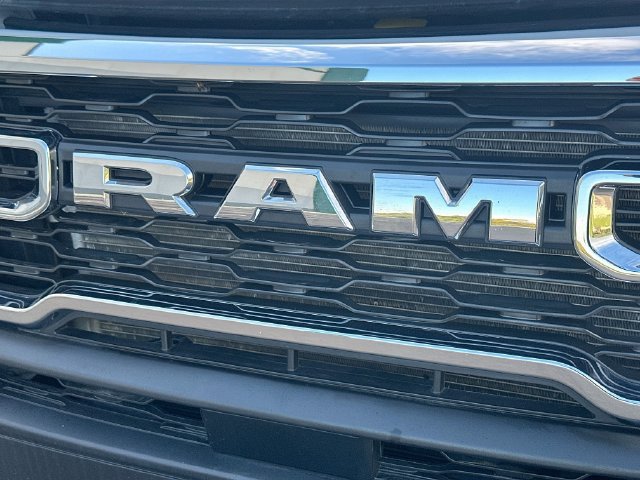 Used 2025 RAM ProMaster 2500 w/ U-Haul Equipment Group FWD image 22