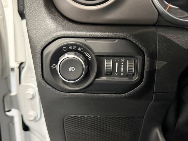Used 2019 Jeep Wrangler Unlimited Sport S AWD/4WD image 14