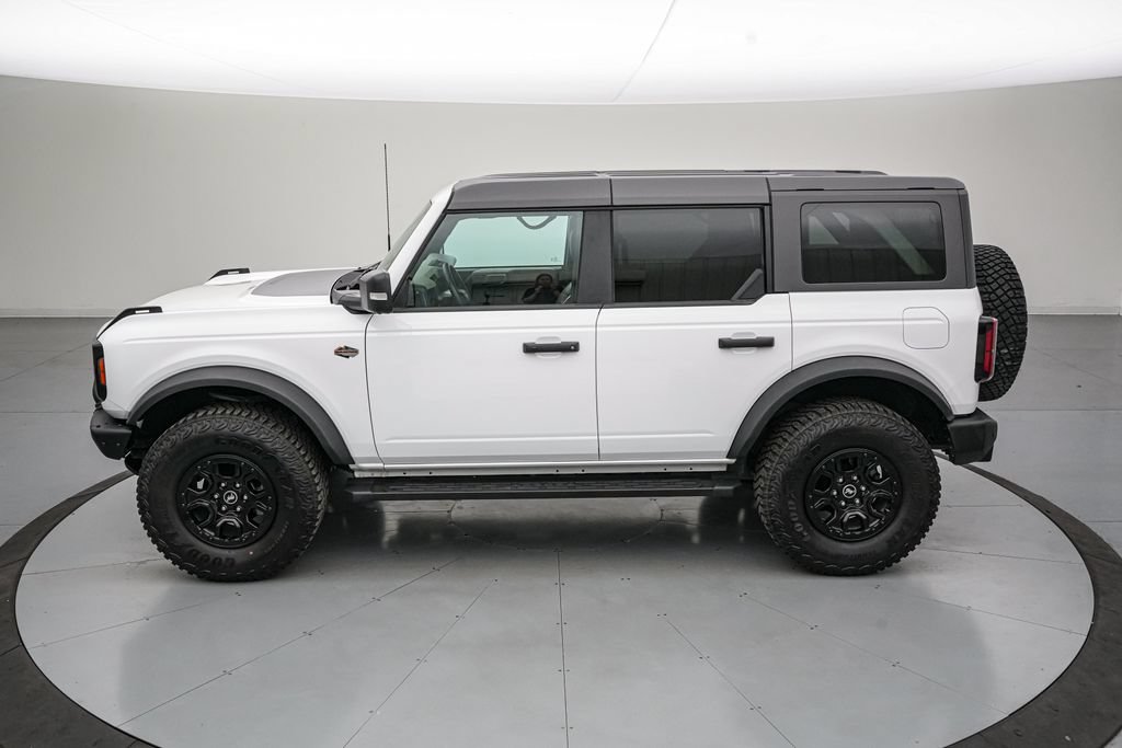 Certified 2024 Ford Bronco Wildtrak AWD/4WD image 7