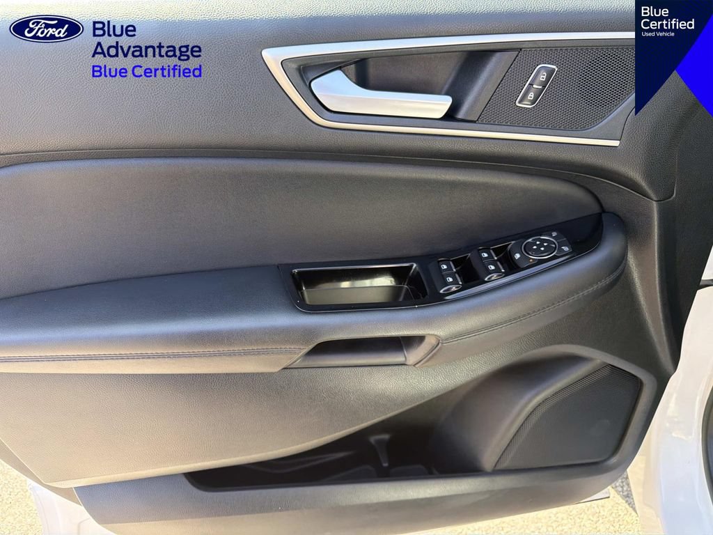 Certified 2018 Ford Edge SEL FWD image 15