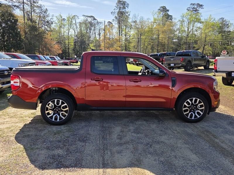 Certified 2024 Ford Maverick Lariat image 6