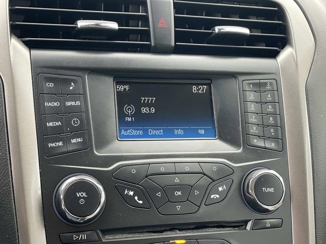 Certified 2018 Ford Fusion SE FWD image 11
