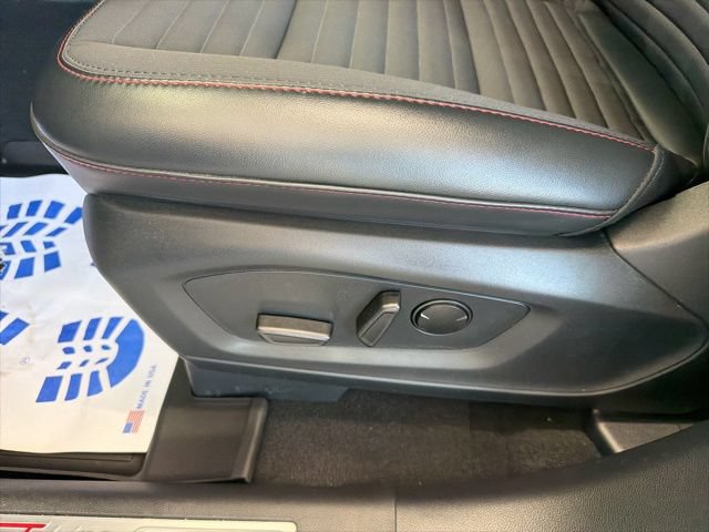 Certified 2025 Ford Explorer ST-Line AWD/4WD image 21