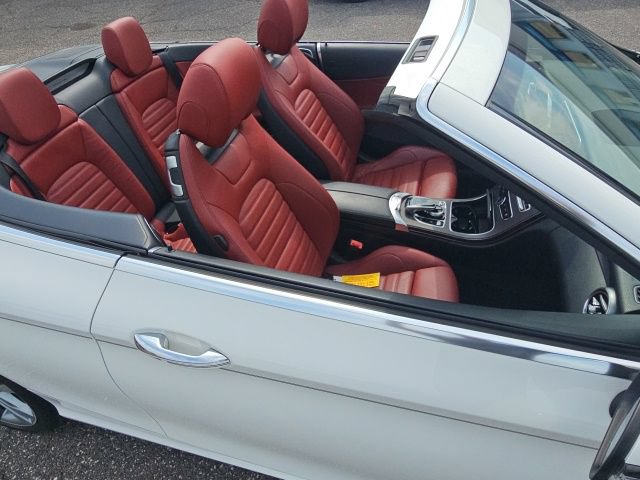 Used 2020 Mercedes-Benz C 300 Cabriolet image 10