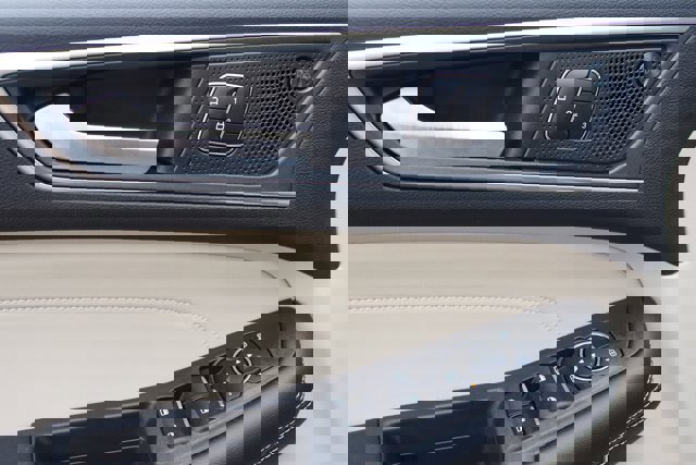 Certified 2024 Ford Edge Titanium w/ Titanium Elite Package image 20