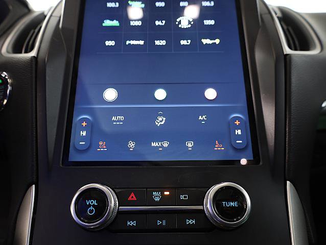 Certified 2022 Ford Edge SEL w/ Convenience Package image 15